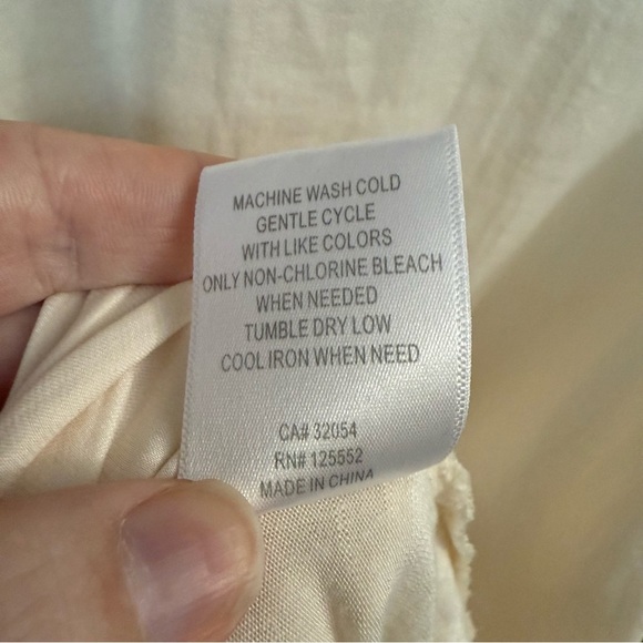 DOLAN Ivory Twist Front Blouse Plus Size 1X 3/4 Sleeve Flowy Top - Picture 7 of 7